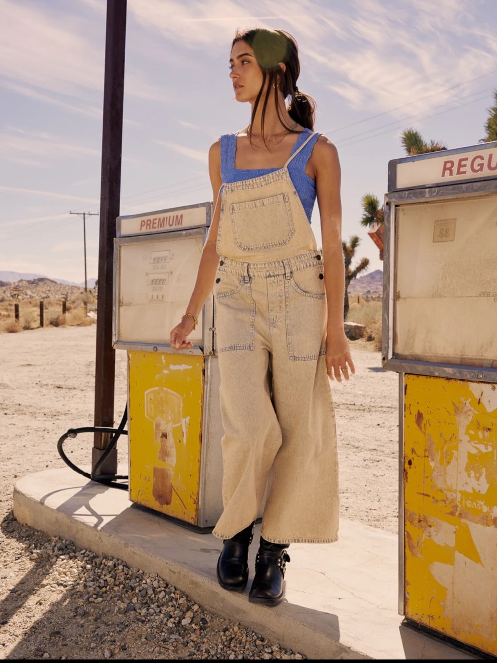 Bohme Miller Light Wash Overalls small NWT